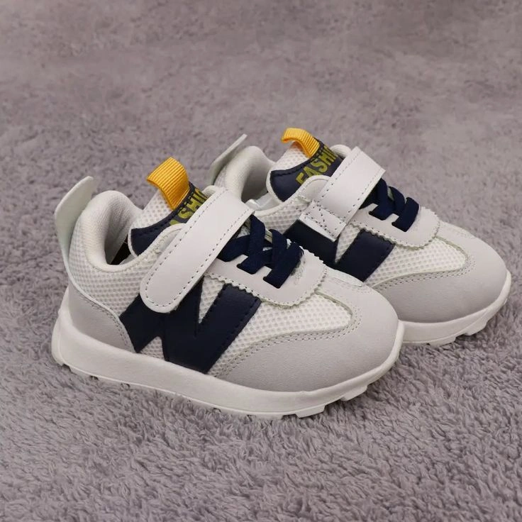 10 مدل کفش بچه گانه که هیچوقت از مد نمی افتد!