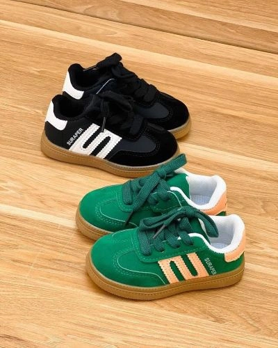 10 مدل کفش بچه گانه که هیچوقت از مد نمی افتد!