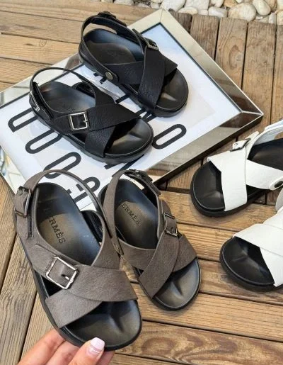 خرید صندل بچه گانه چرم ضربدری