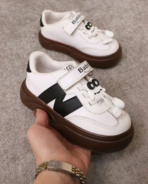 ترند کفش بچه گانه در دنیای برند ها | نگاهی به الهام از نایک، آدیداس، نیوبالانس