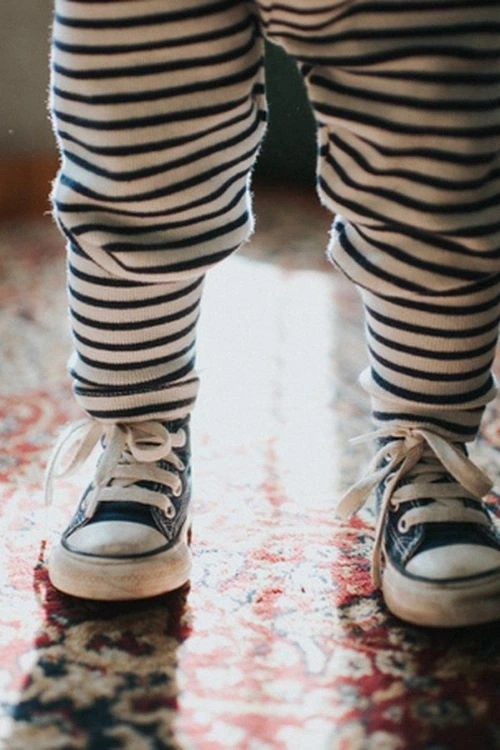 چگونه سایزمناسب کفش بچه گانه را بدون خطا در خانه اندازه گیری کنیم؟