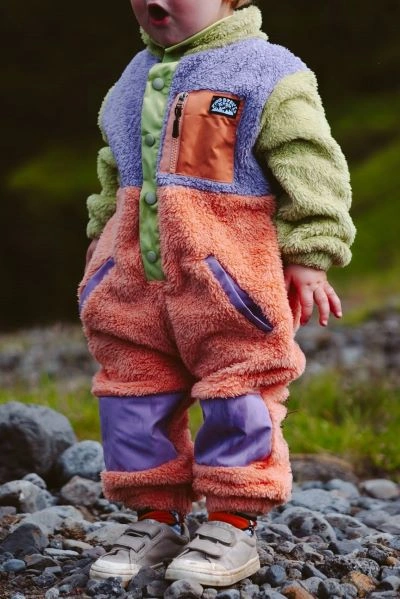 چگونه سایزمناسب کفش بچه گانه را بدون خطا در خانه اندازه گیری کنیم؟